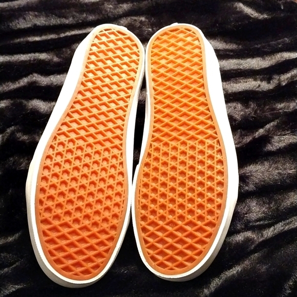 Van's NWOT Old Skool - Off the Wall Unisex Sneakers Men's 8.5 Women's 10 White - Picture 5 of 11